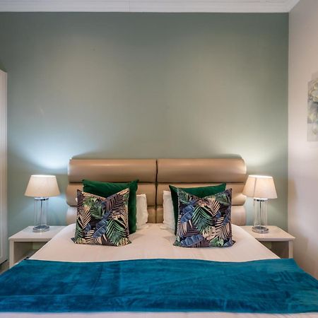 Seashore 2 Bedroom Luxury Unit - Breakwaters Haven Knysna Eksteriør bilde